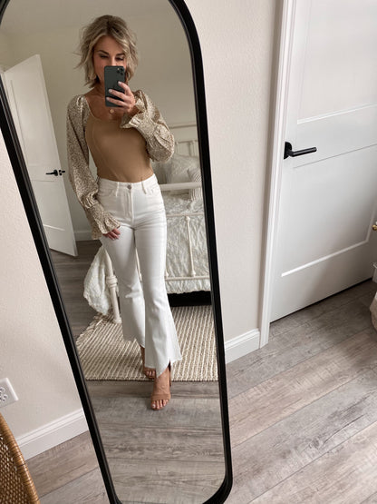 Ribbed Floral Sleeve Bodysuit *Final Sale*