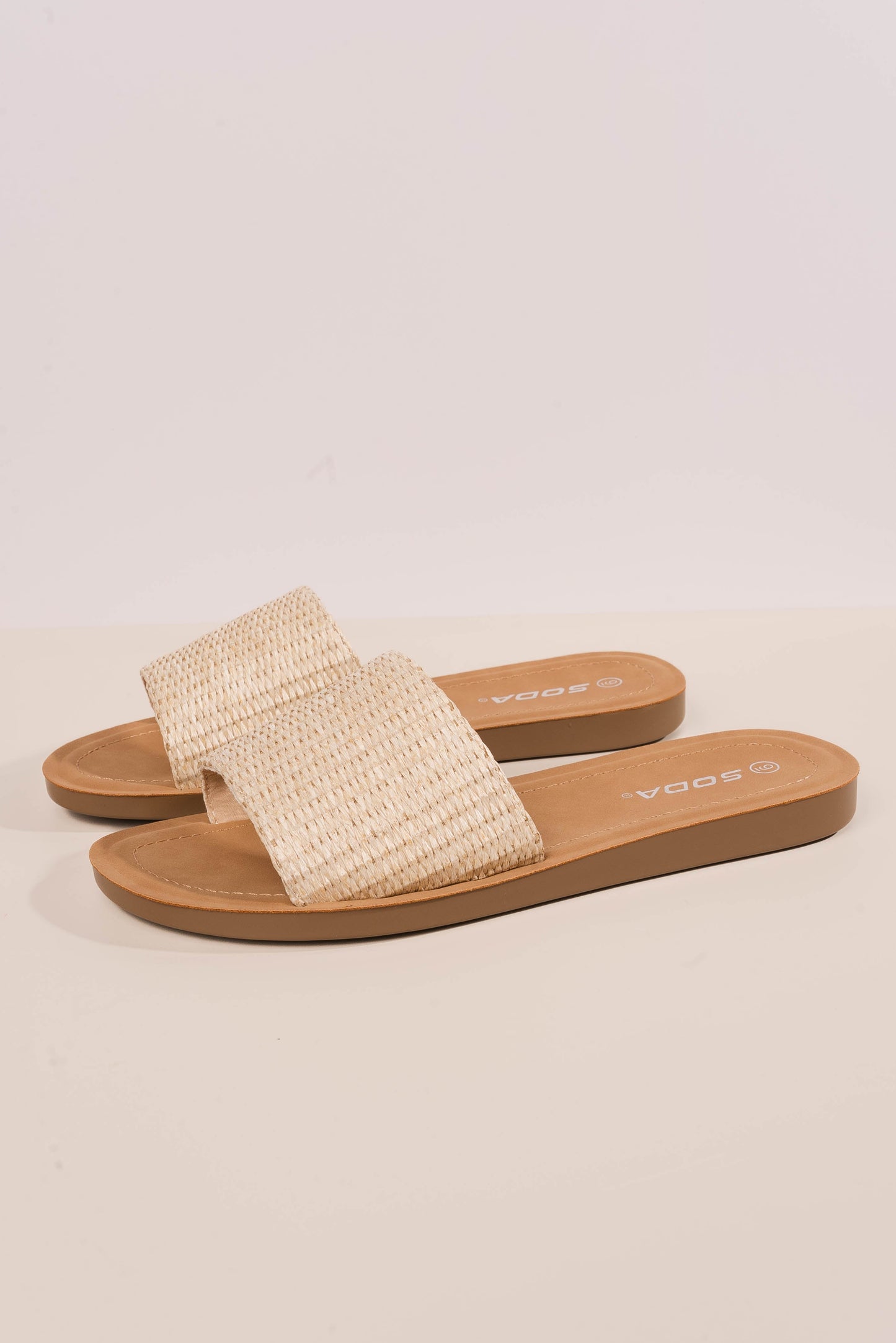 Soda | Efron Slide Sandal