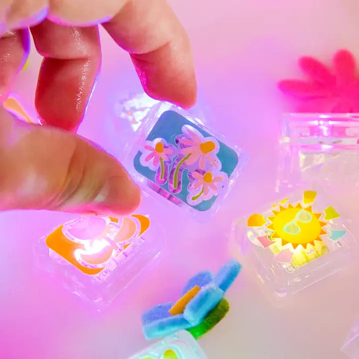 Glo Pals Light Up Water Cubes - 6 pk