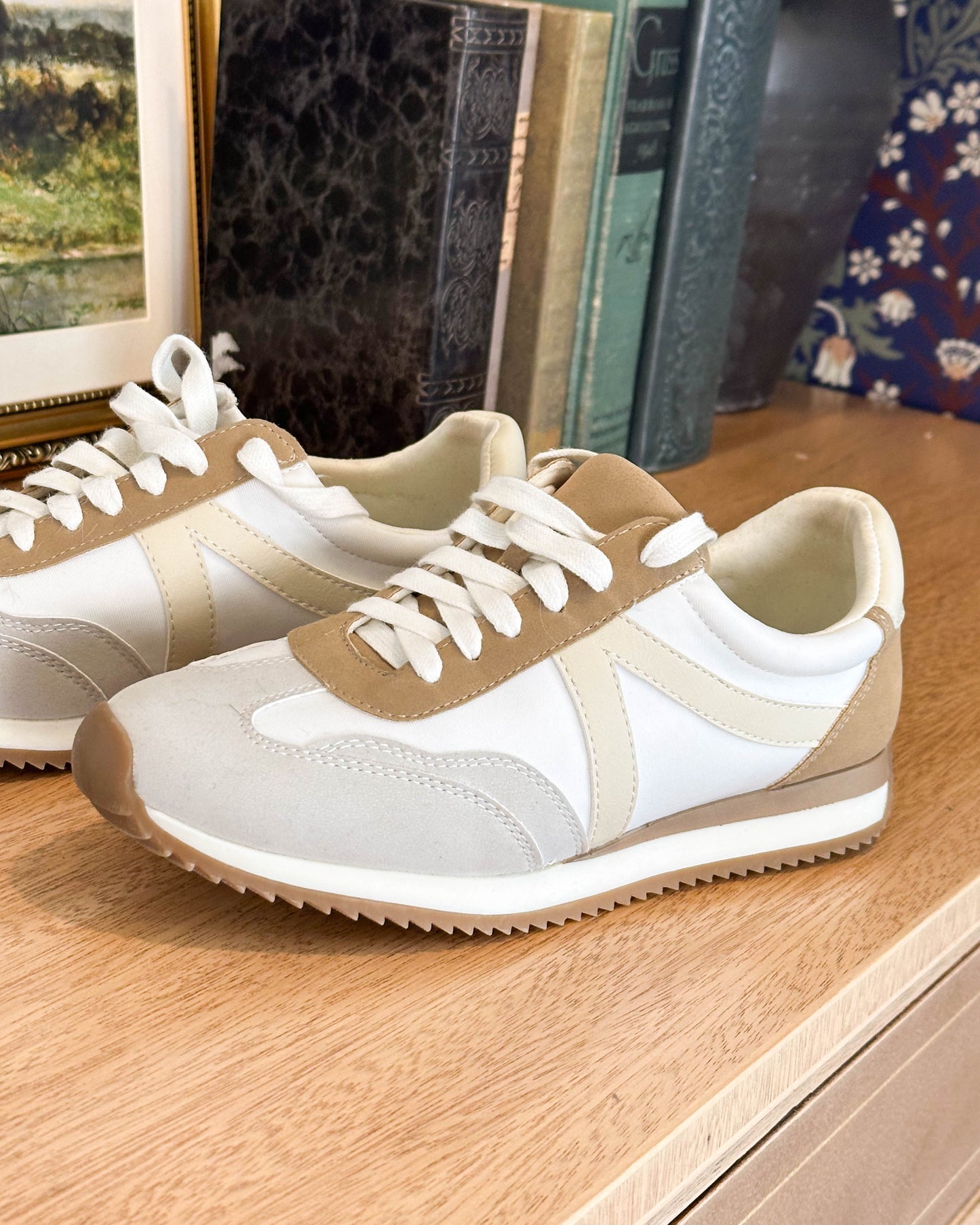 MIA | Rafa Sneaker