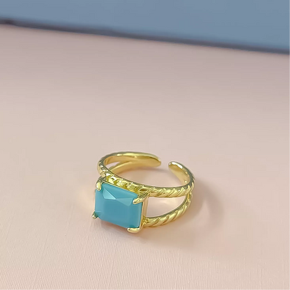 Twist Ring